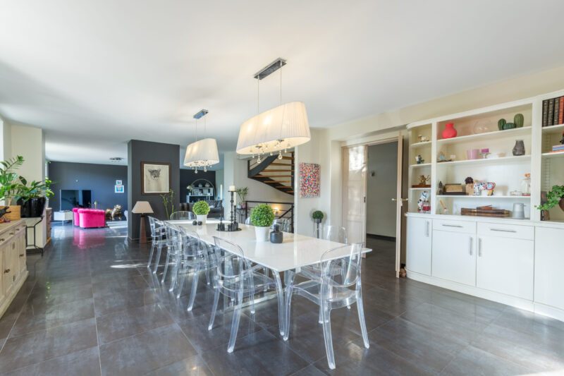 rue_de_bellevue_11490_CraigHull-13